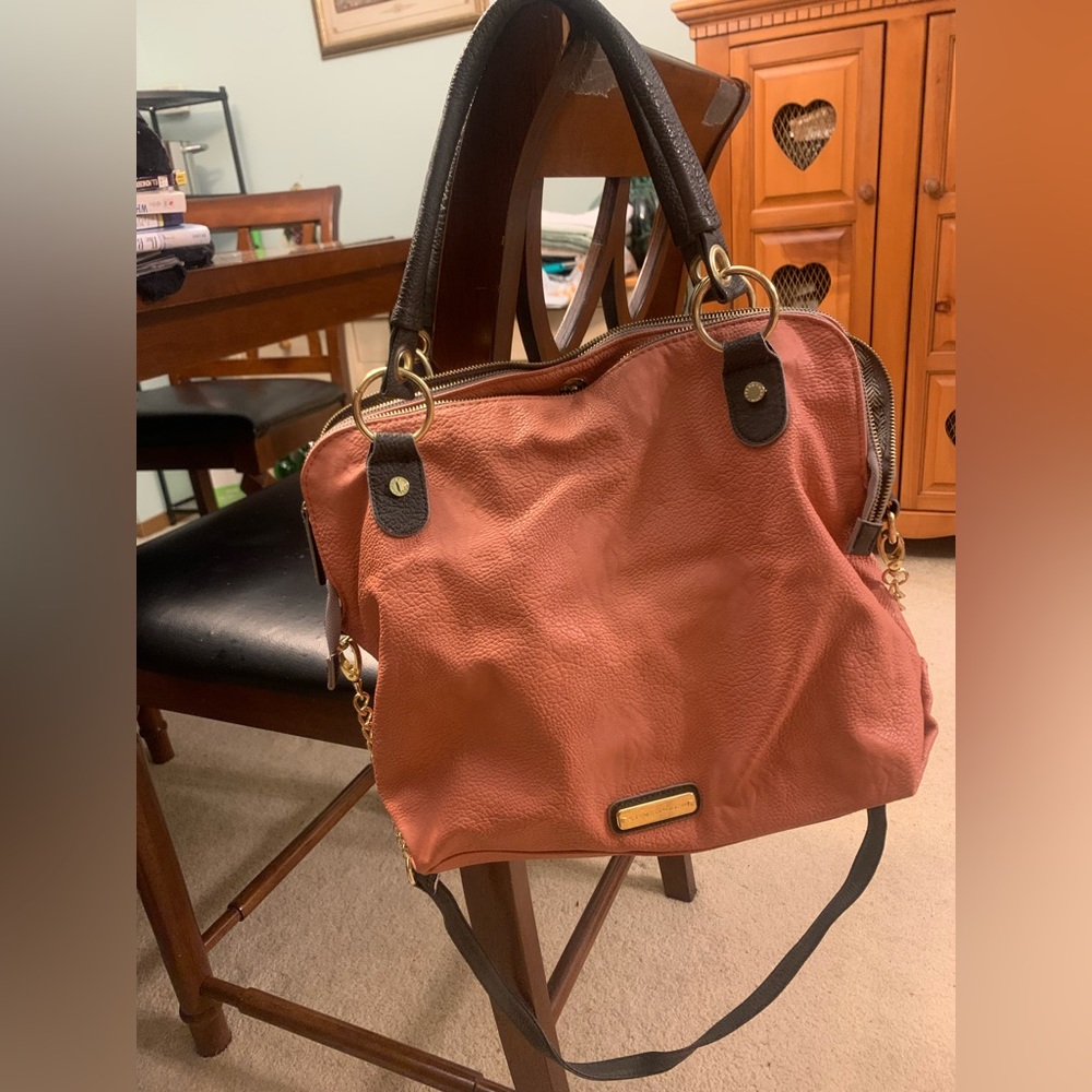 Steve Madden coral purse